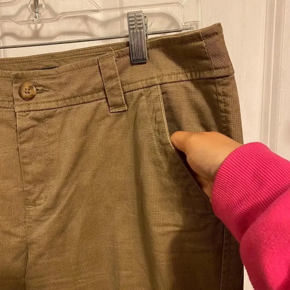 Eddie Bauer Boot Cut Flared Leg Pants Mid Rise Women Size 10 Pockets Brown - Picture 6 of 9